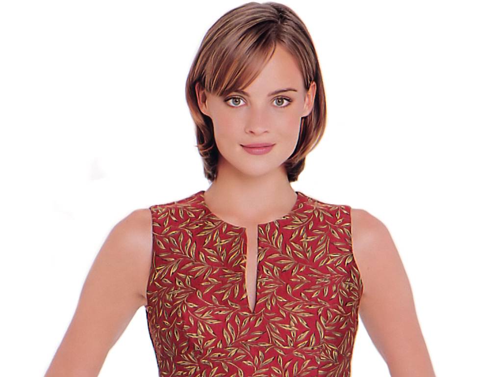 Michelle Behennah Sexy Wallpaper Images