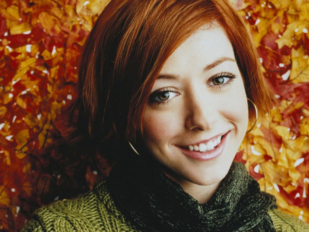 Alyson Hannigan Sexy Wallpaper Images
