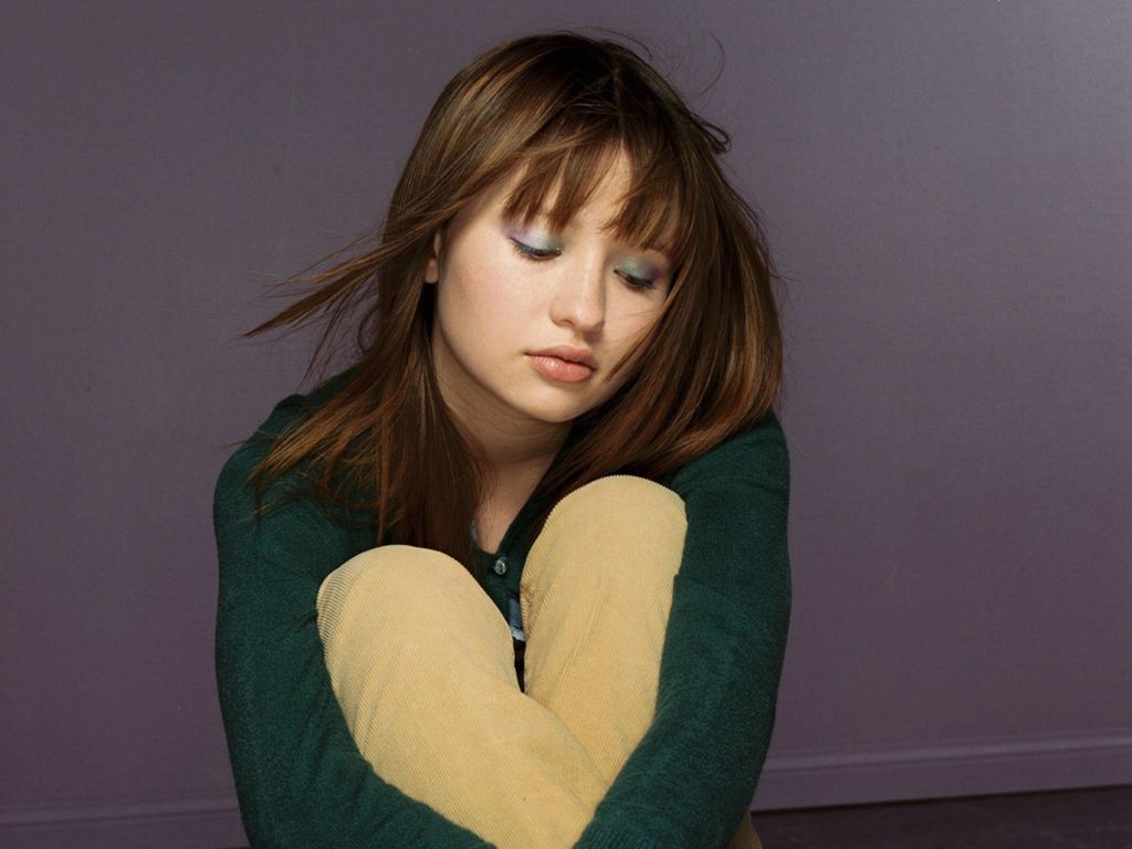 Emily-Browning-2.JPG - Picture of Emily-Browning